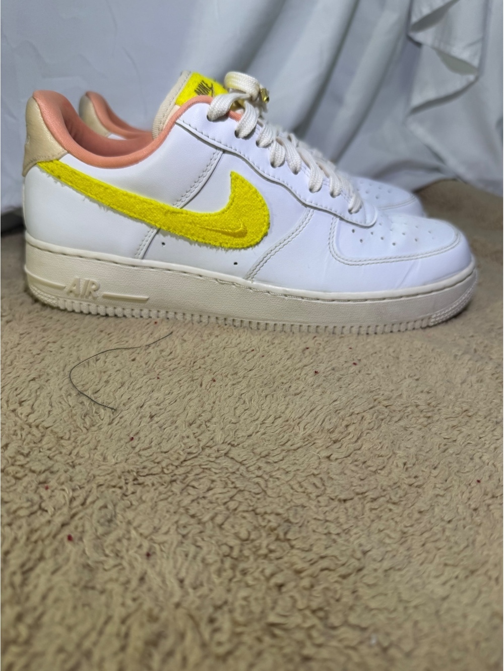 Nike Air Force 1 07 LX Mama White Yellow Strike Pearl Shoes DV2183-100 Womens 10